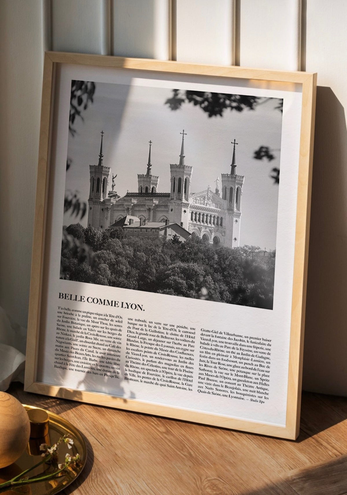 L'affiche typographique "Belle comme Lyon" en 30x40 cm de chez Studio Topo