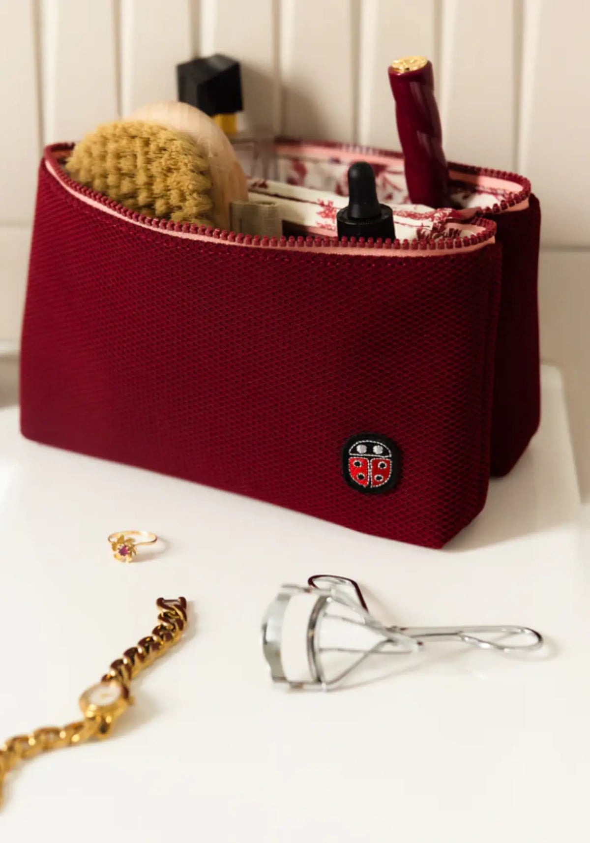 La trousse twin M moi bordeaux de chez Venitee