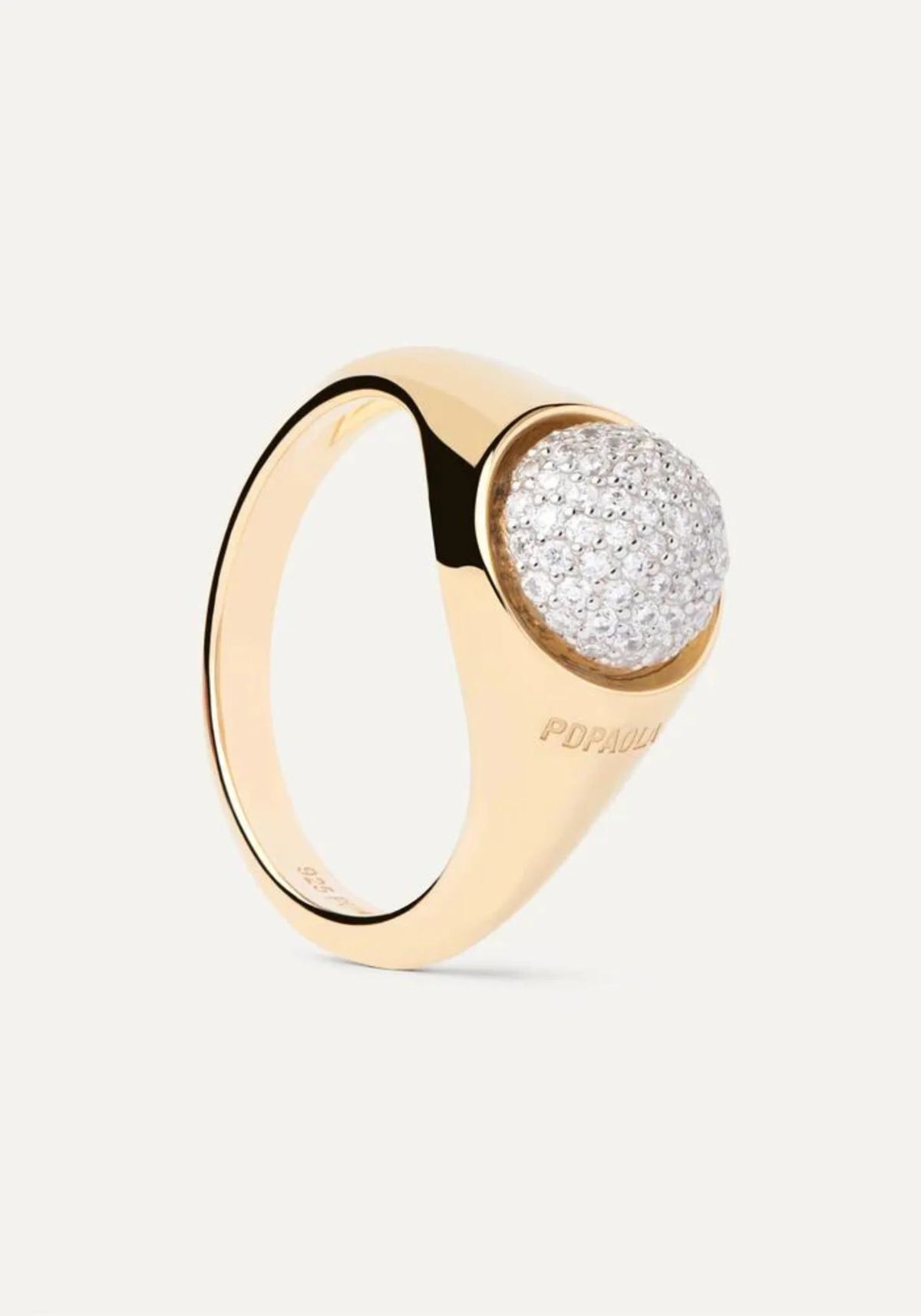 La bague pavée en or jaune 18 carats Moon pour femme de chez PD Paola