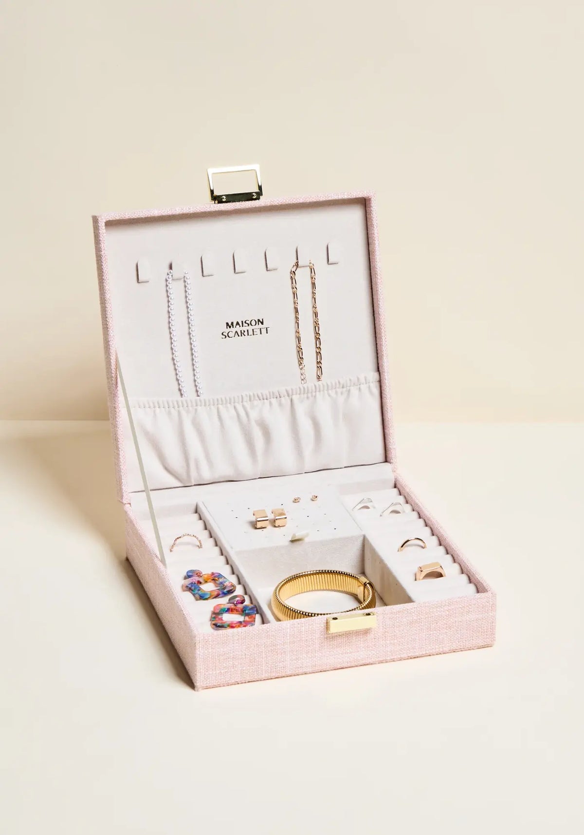 La boite à bijoux Anne lin rose de chez Maison Scarlett