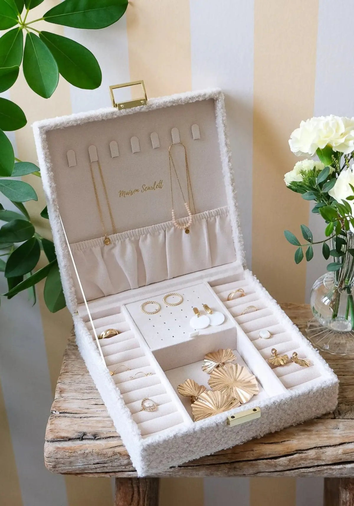 La boite à bijoux Anne teddy blanc de chez Maison Scarlett
