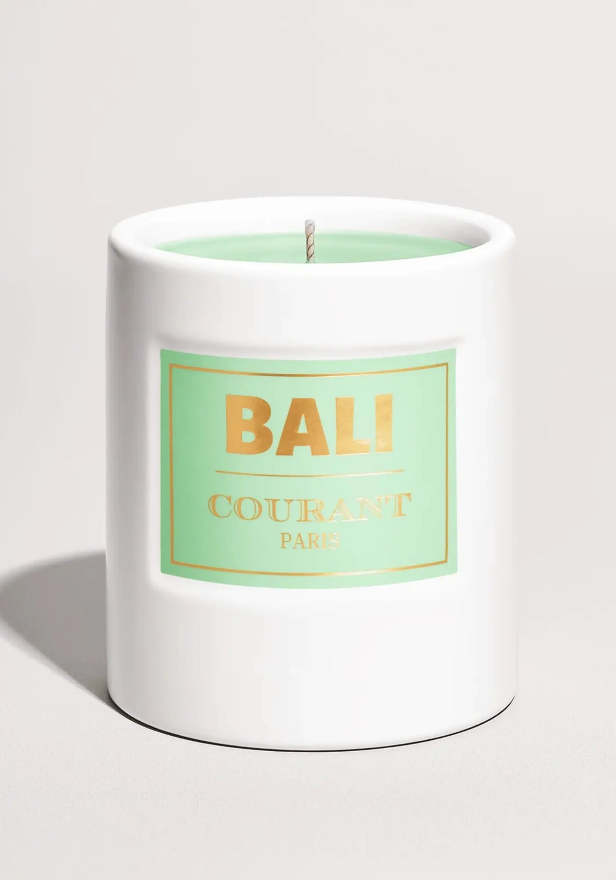 La bougie parfumée Bali de chez Courant Paris