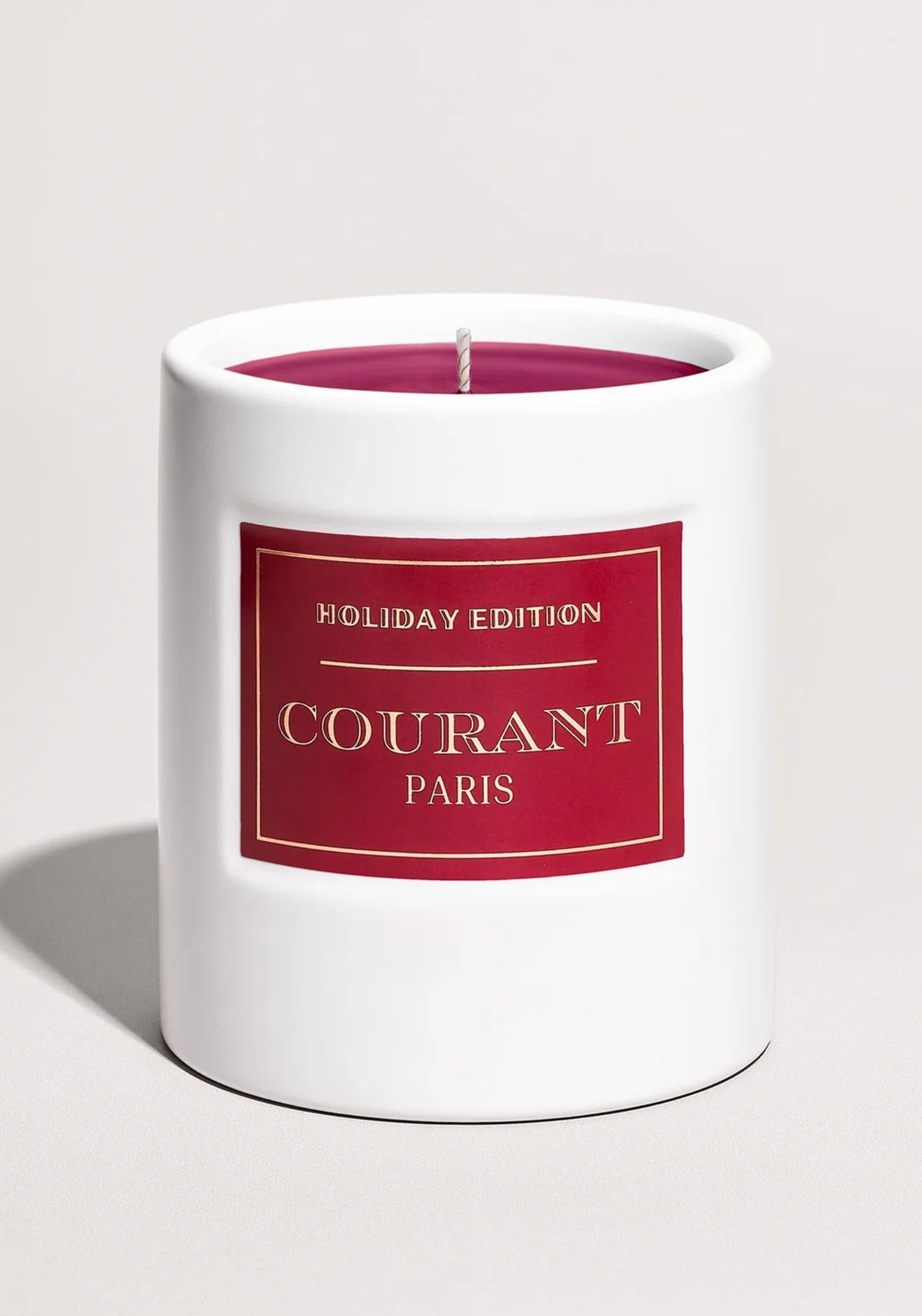 La bougie parfumée Holiday Edition de chez Courant Paris 