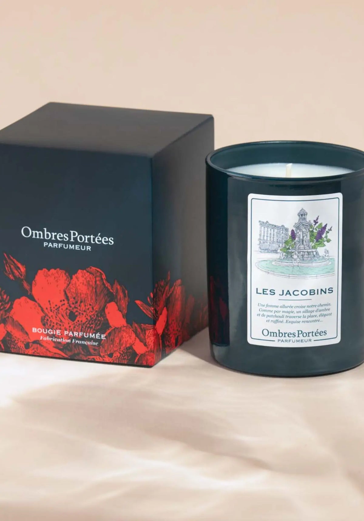 Le packaging de la bougie parfumée Lyonnaise Les Jacobins de chez Ombres Portées 