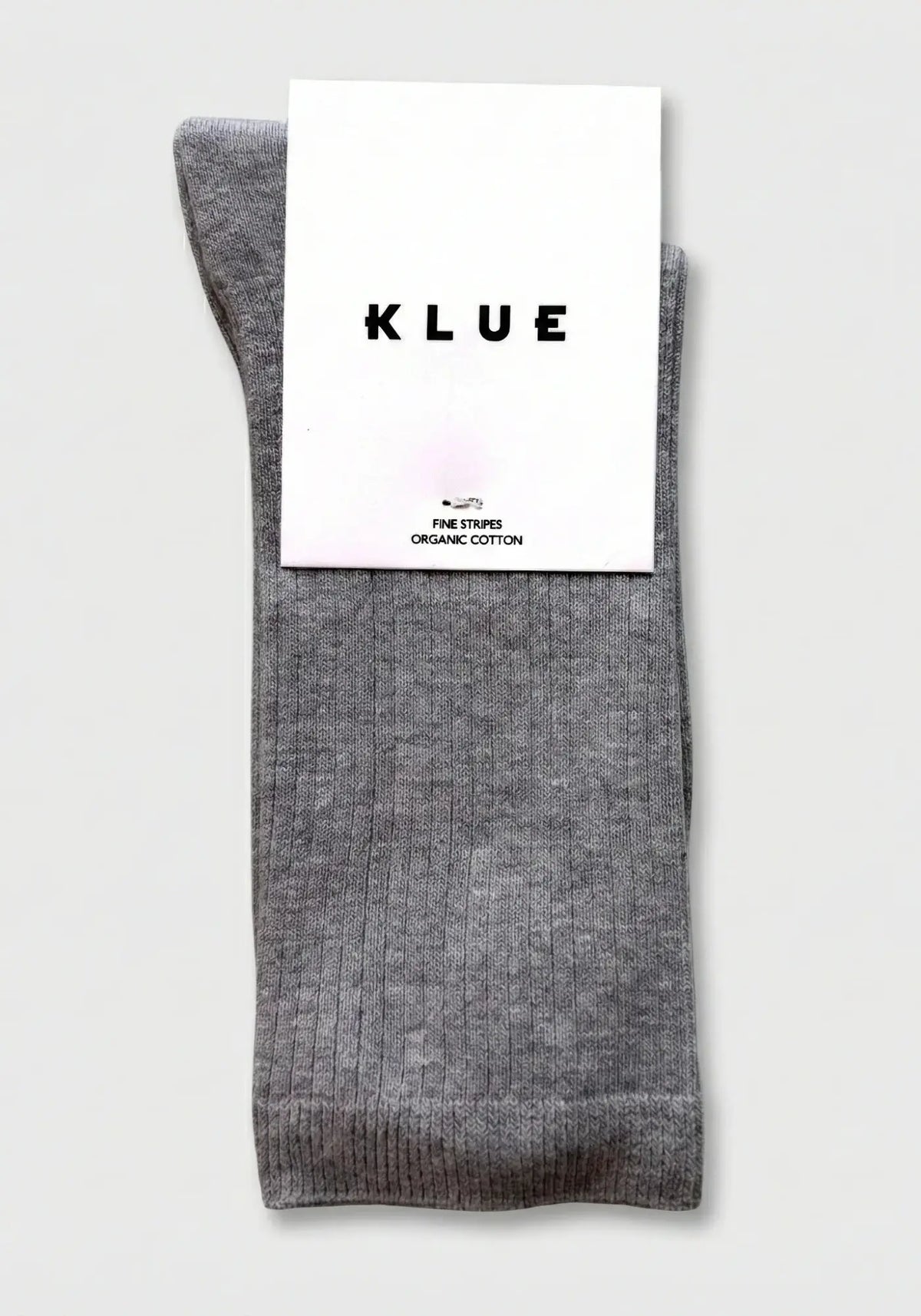 Les chaussettes en coton biologique light grey de chez Klue