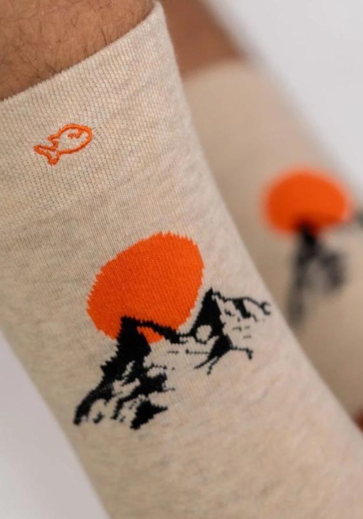 Zoom sur les chaussettes fantaisie Mont Blanc pour homme de chez Billybelt