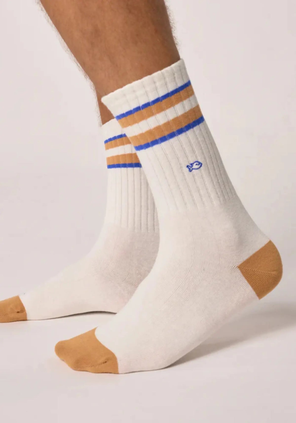 Les chaussettes pour homme la rétro blanc rayé bleu et camel de chez Billybelt