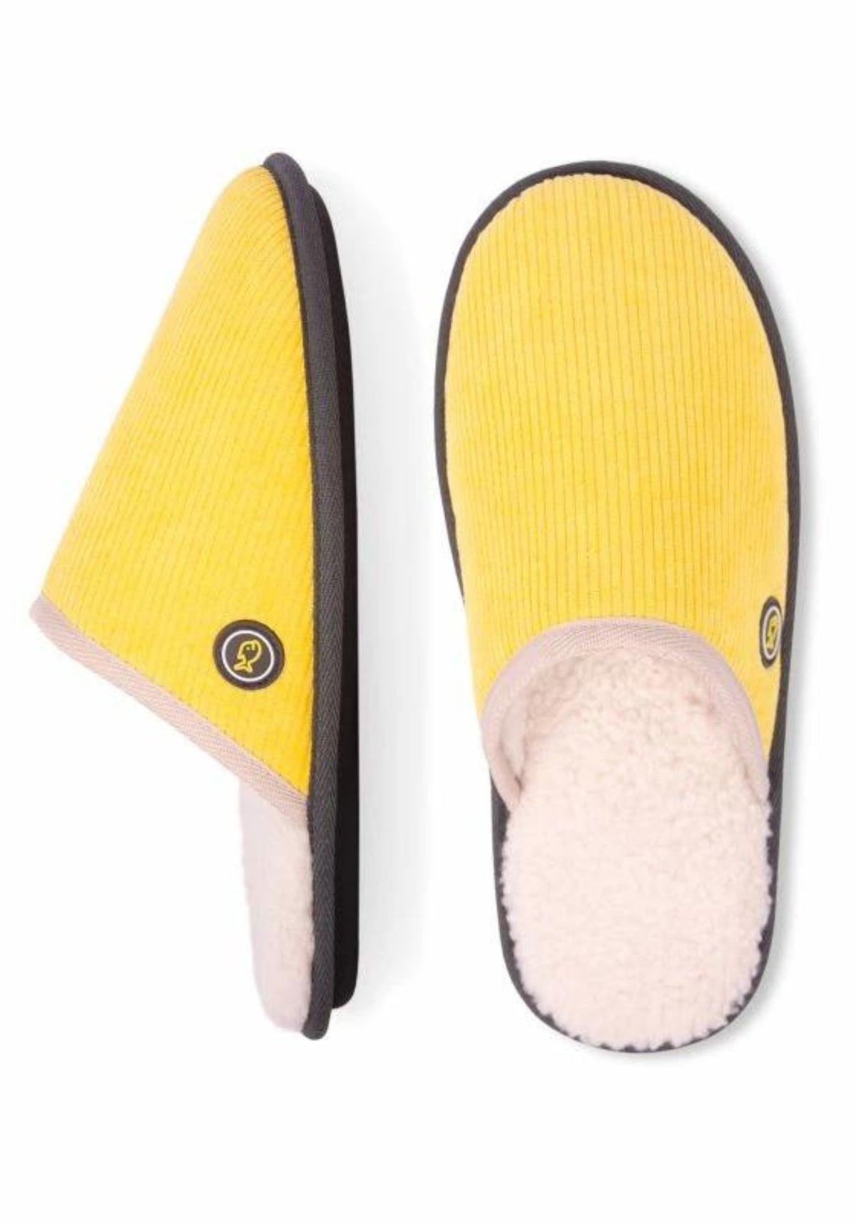 Les chaussons pour homme en velours jaune de chez Billybelt