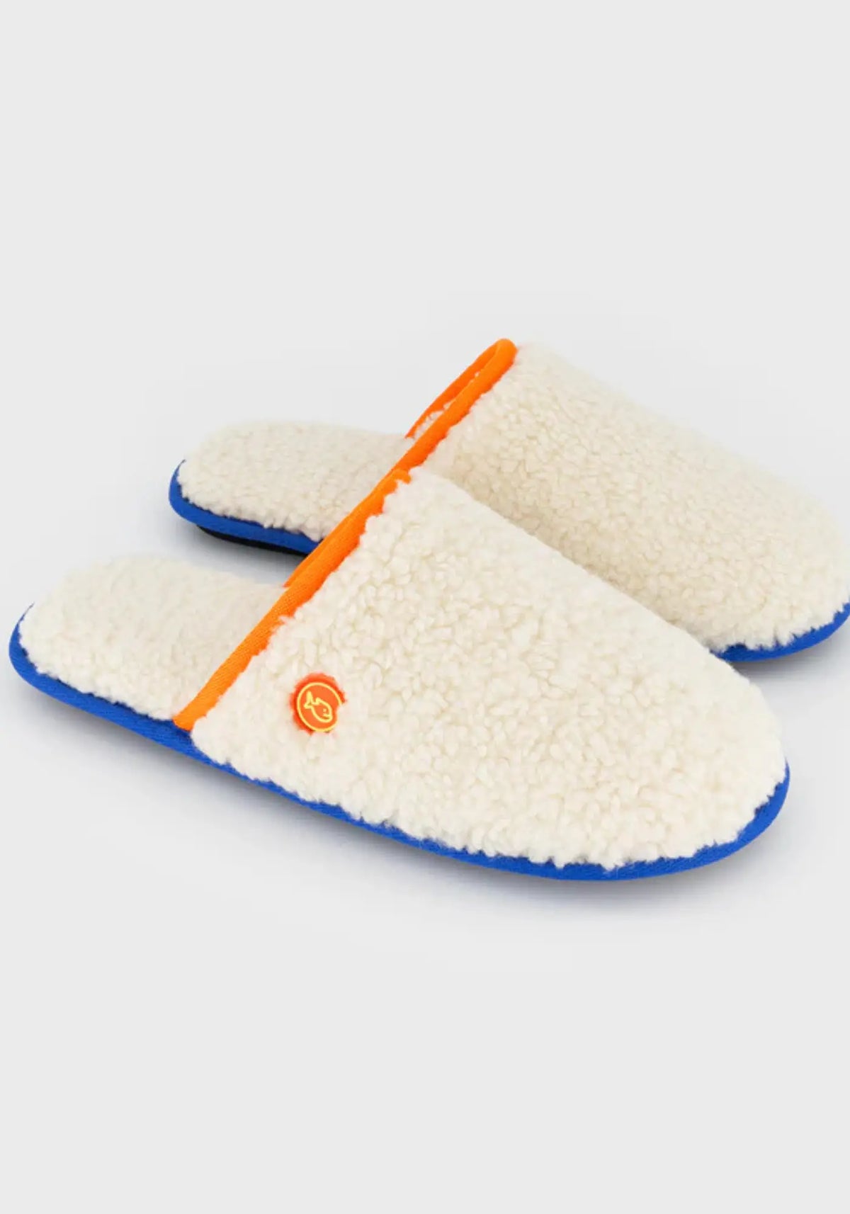 Les chaussons sherpa orange de chez Billybelt