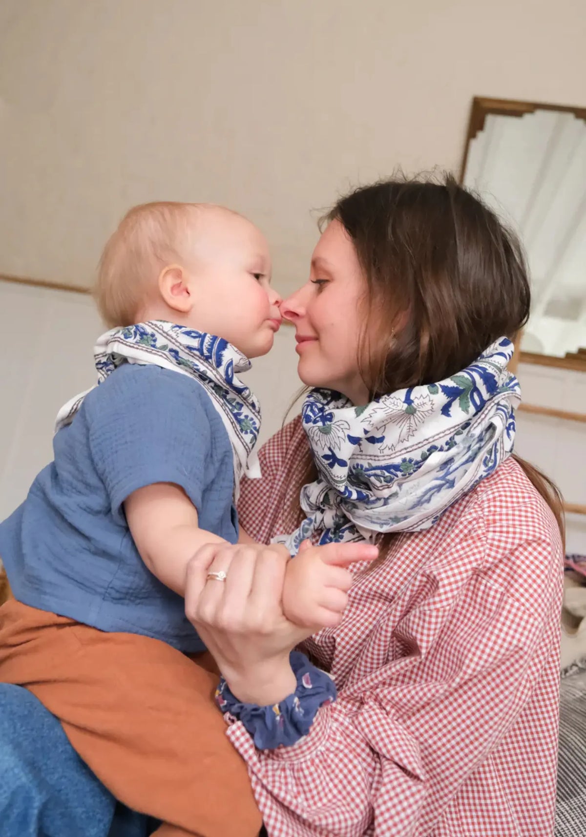 Le foulard delhi kids 50cm klein de chez So Family