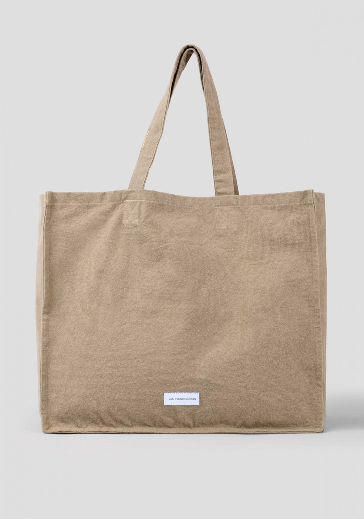 Le grand sac cabas beige sable de chez Les Pensionnaires