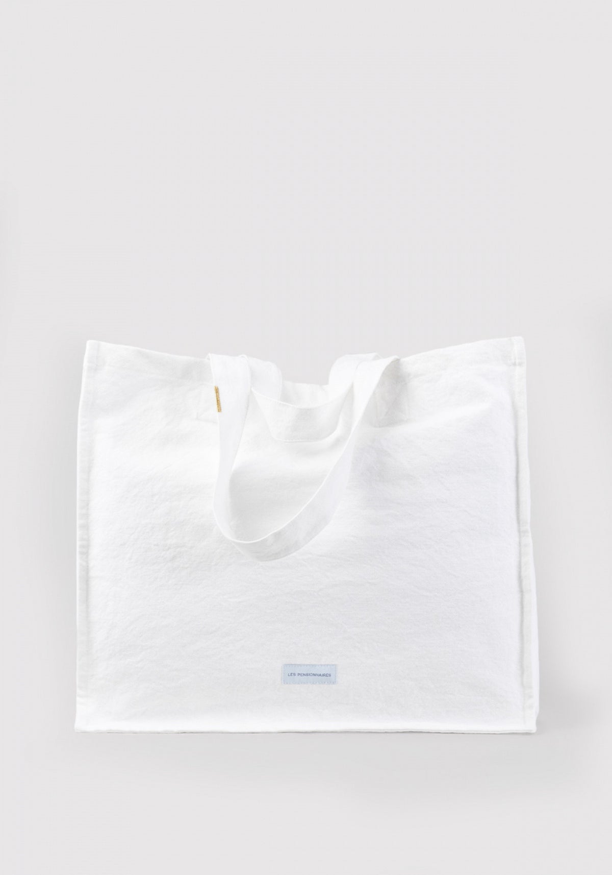 Le grand sac cabas blanc immaculé de chez Les Pensionnaires