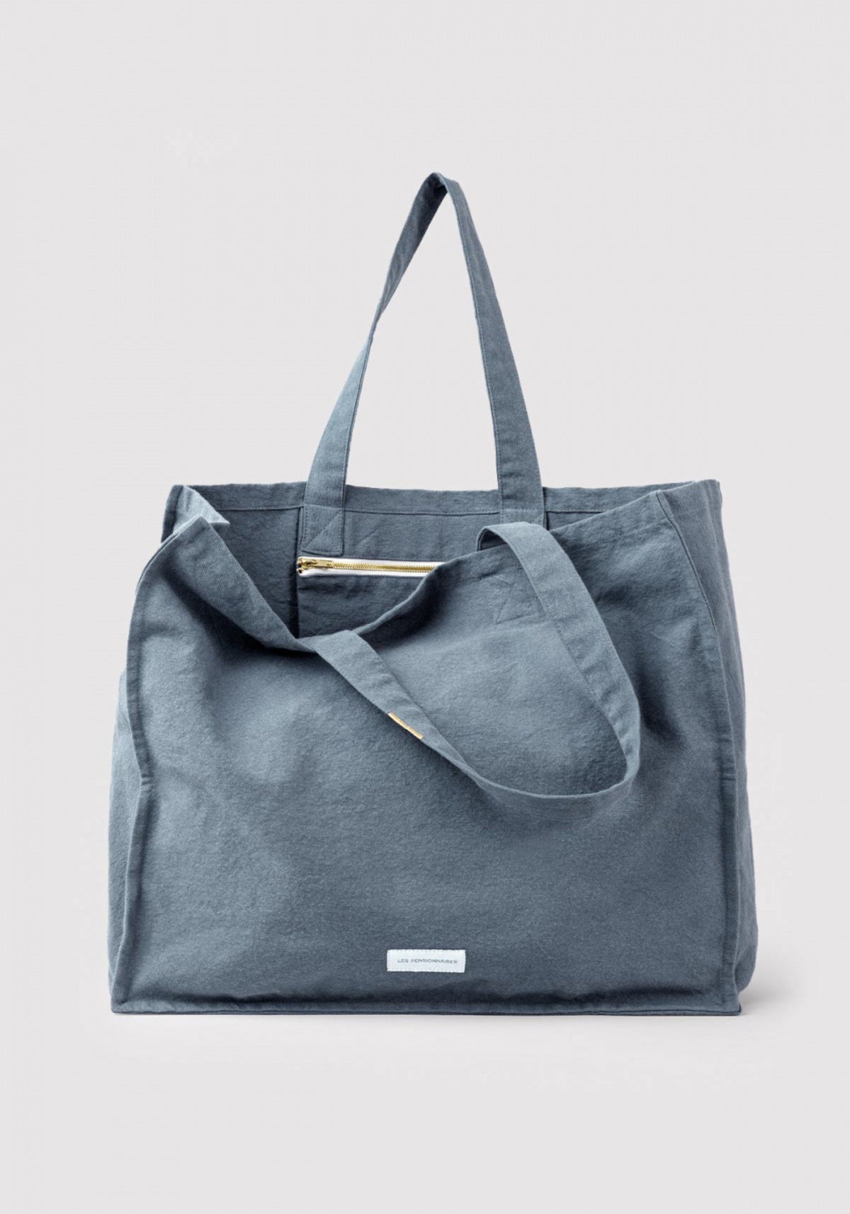 Le grand sac cabas bleu horizon de chez Les Pensionnaires