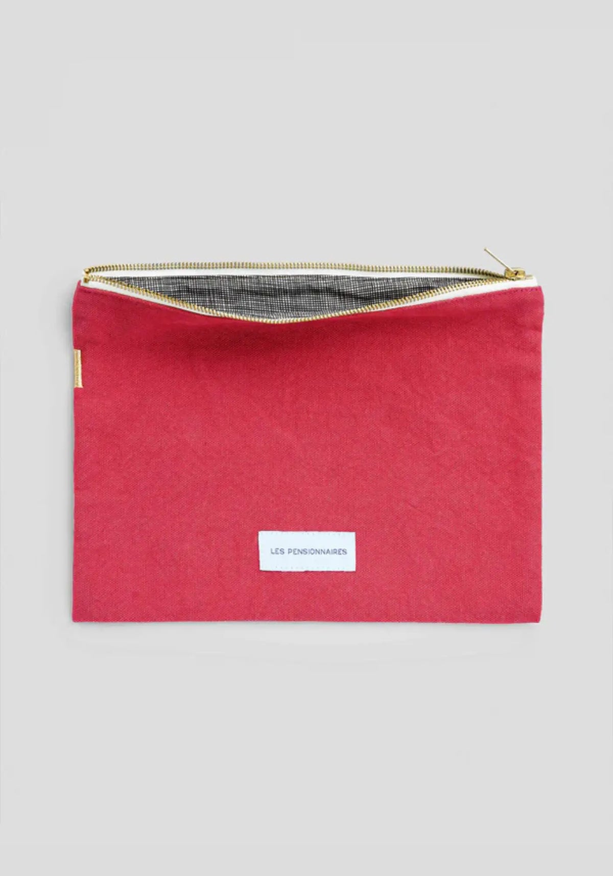 La grande pochette rose framboise de chez Les Pensionnaires
