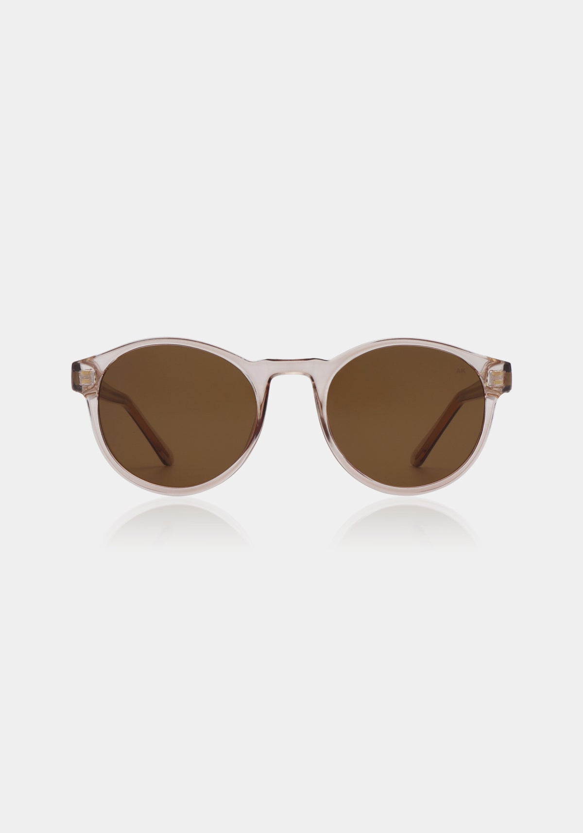 Les lunettes de soleil Marvin champagne de chez A.Kjaerbede