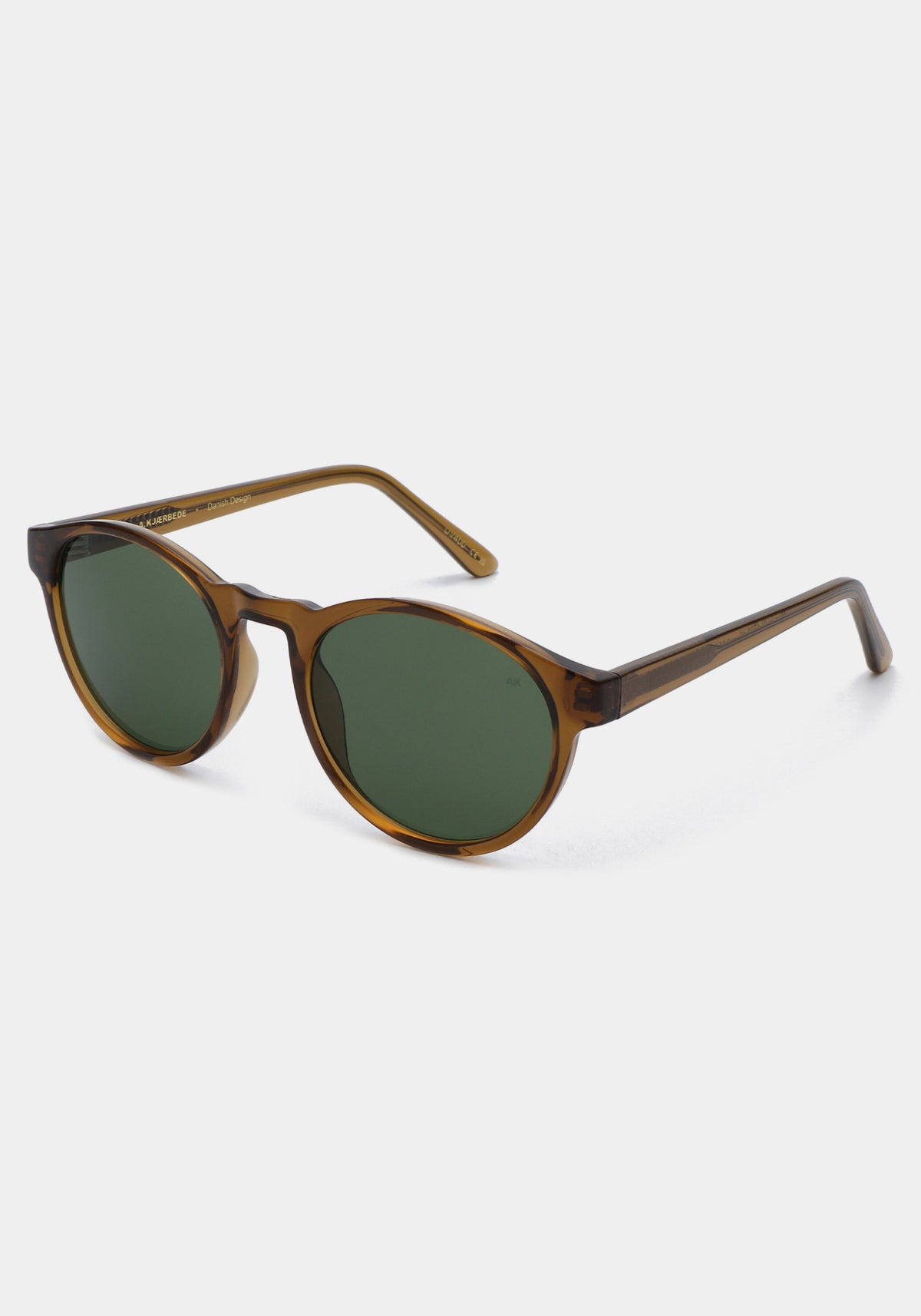 Les lunettes de soleil Marvin smoke transparent de chez A.Kjaerbede