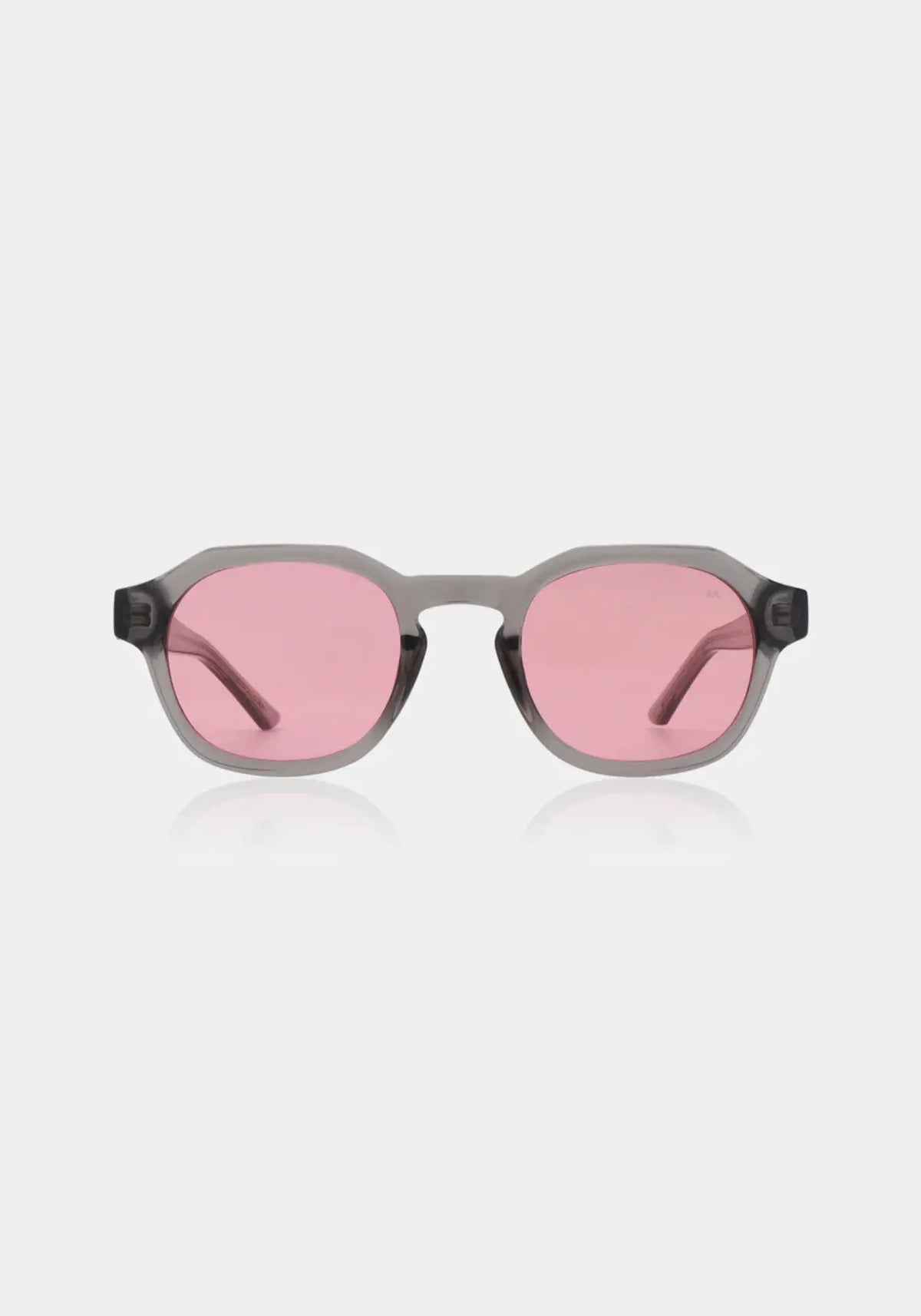 Les lunettes de soleil Zan Grey Transparent de chez A.kjaerbede