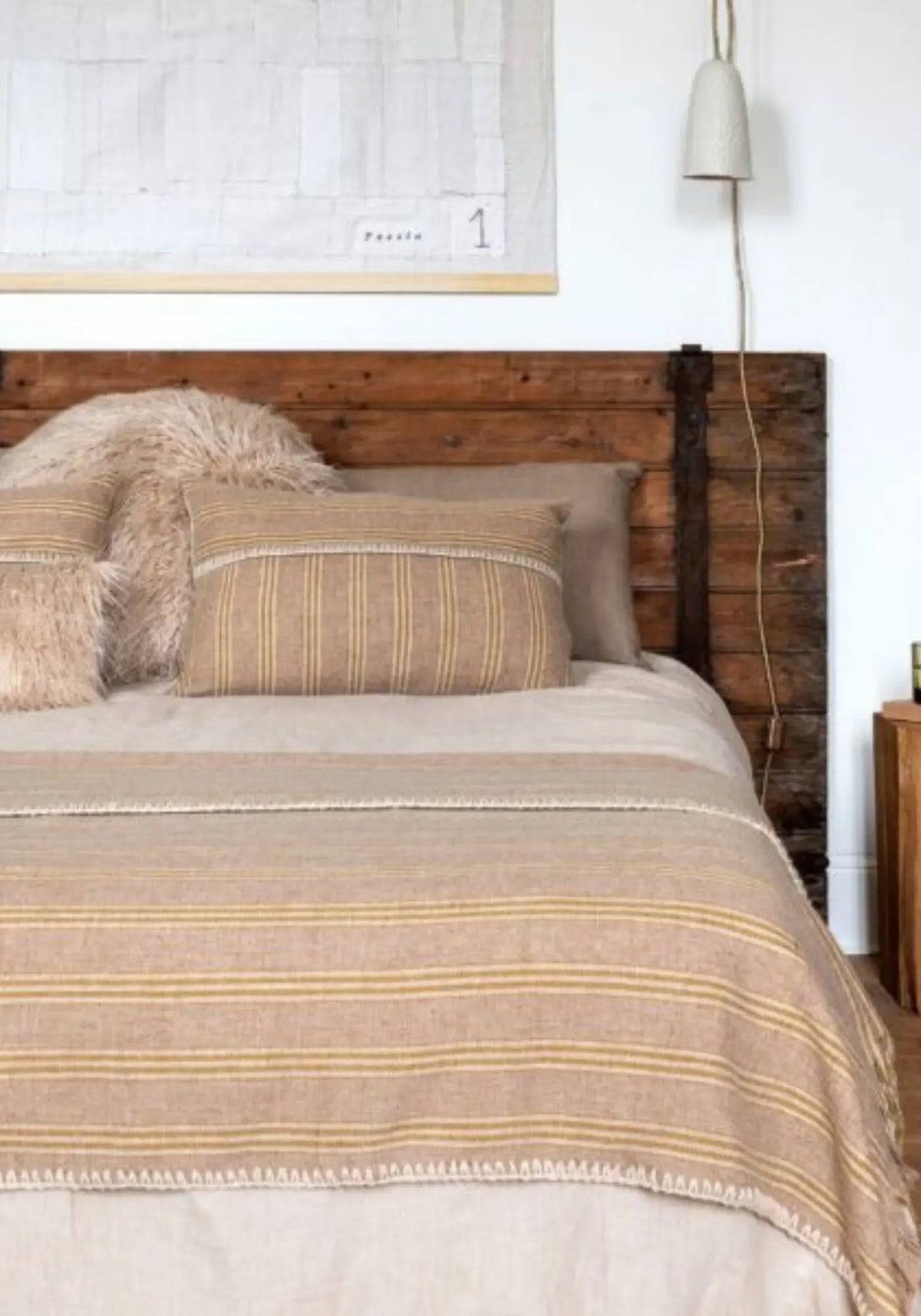 Le plaid castor 140 x 240 cm chamois de chez Bed and Philosophy