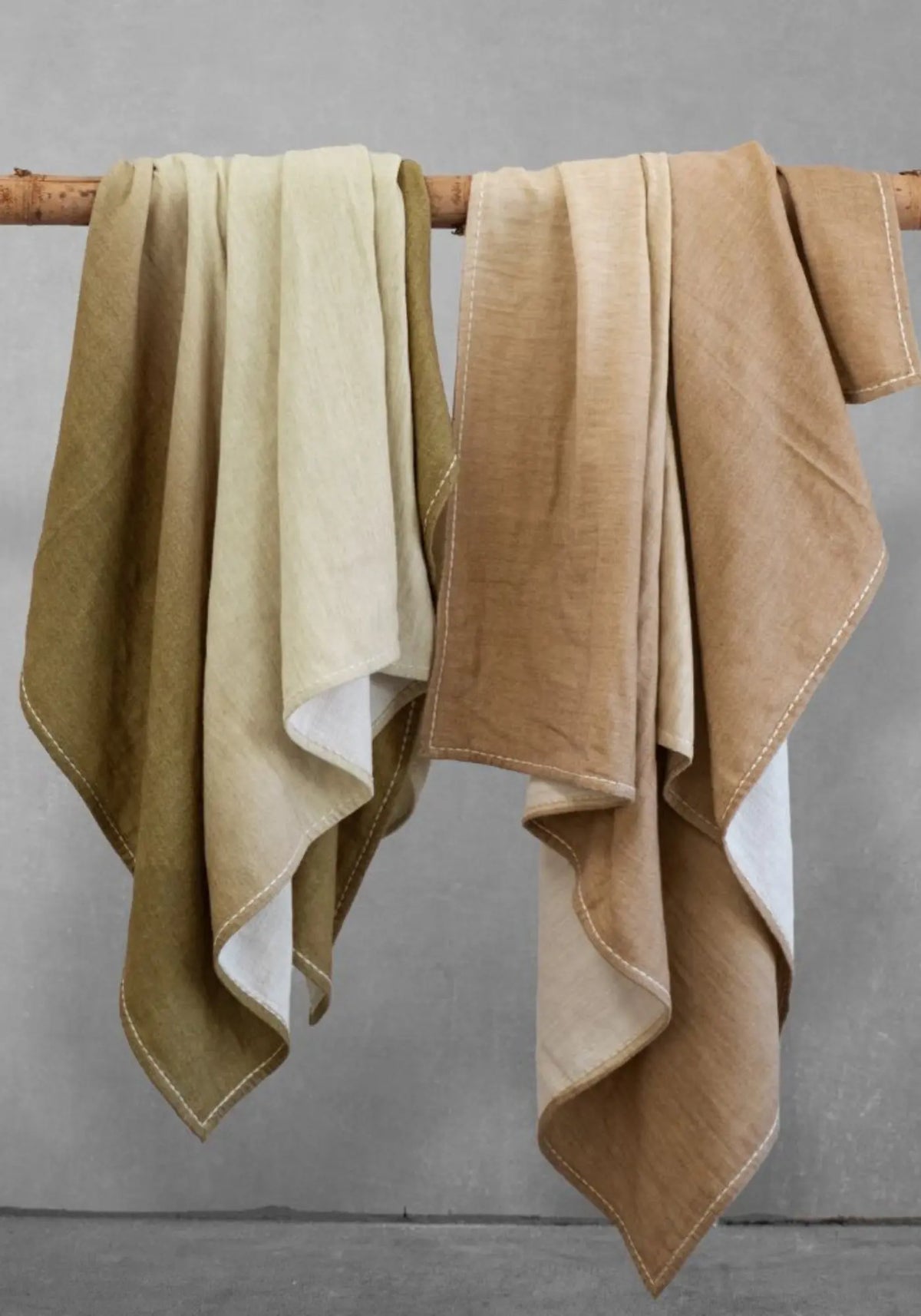 Le plaid yoga 140x220 cm siroco de chez Bed and Philosophy