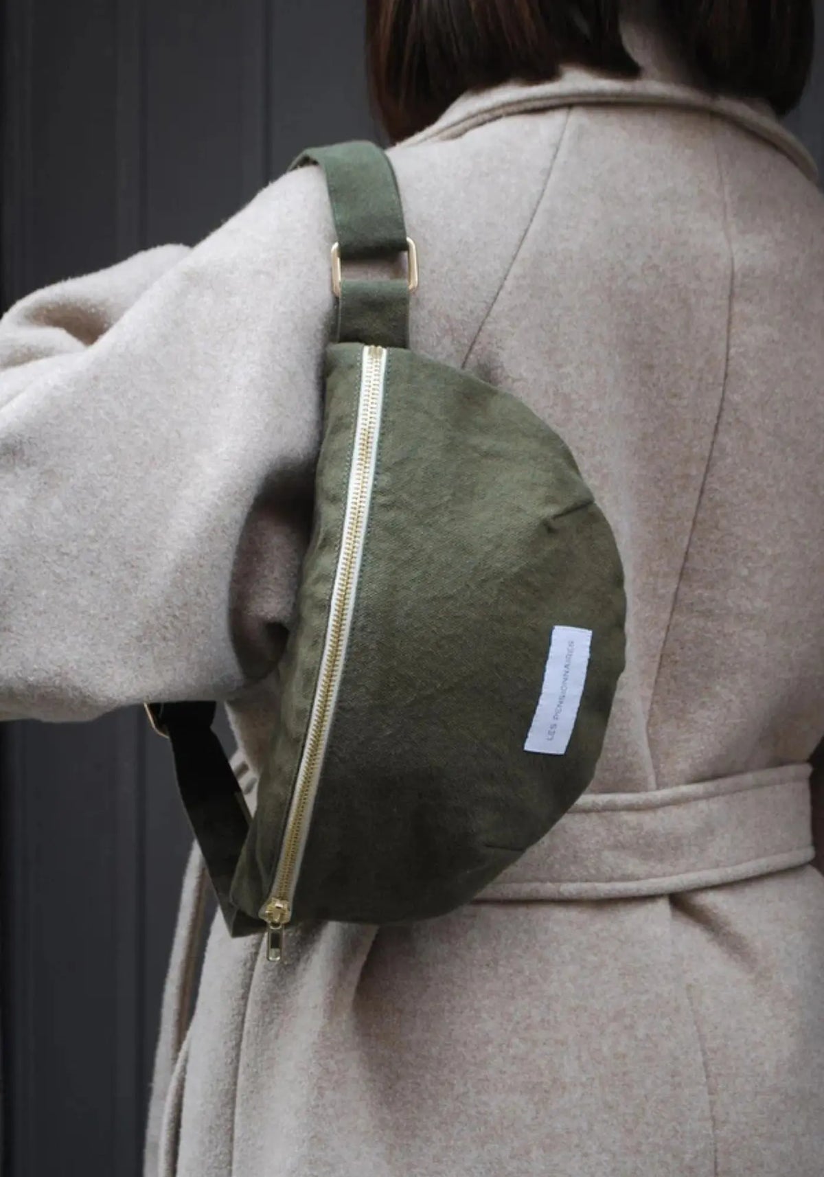 Le sac banane vert capre de chez Les Pensionnaires
