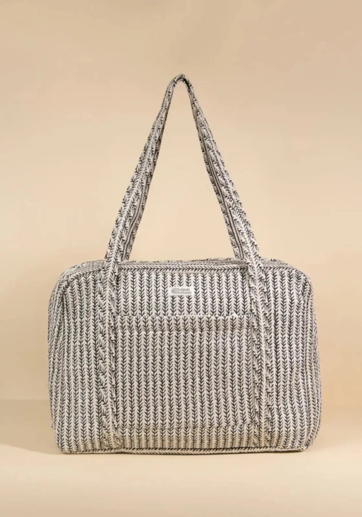 Le sac week-end ou à langer lola black and white de chez Maison Horizon 