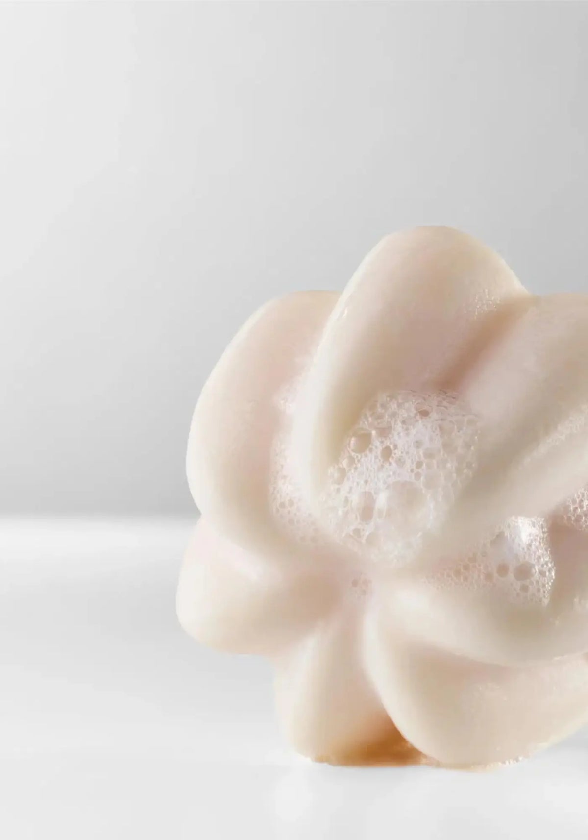 Le shampoing solide doux de chez Umai