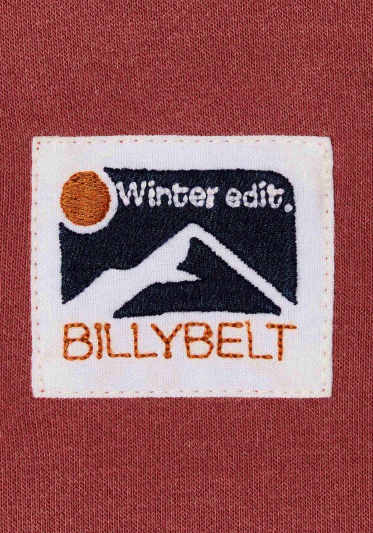 zoom sur le sweat en coton bio hiver bordeaux de chez Billybelt