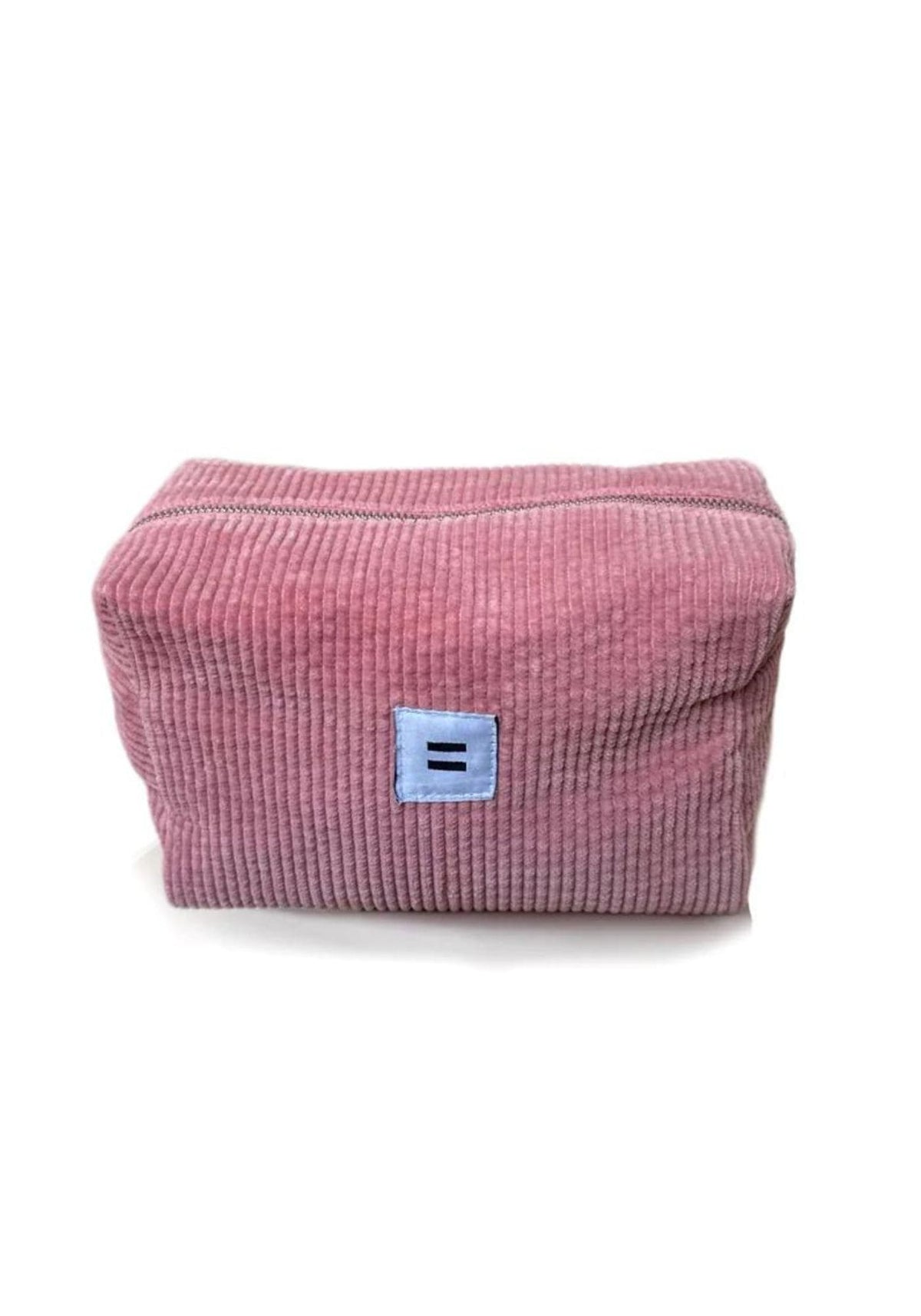 Trousse de toilette velours rose fermée de chez Côtelé Paris, vue de face