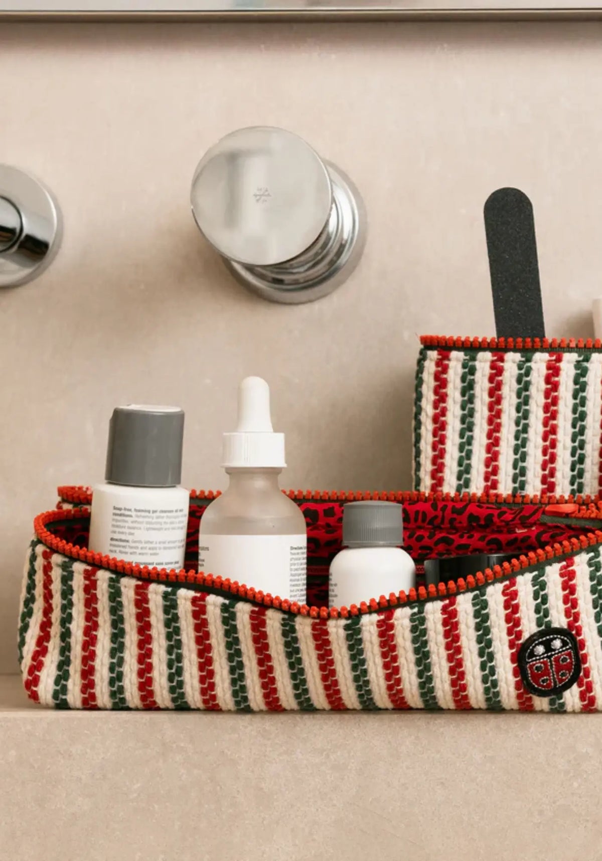 La trousse twin S basque de chez venitee
