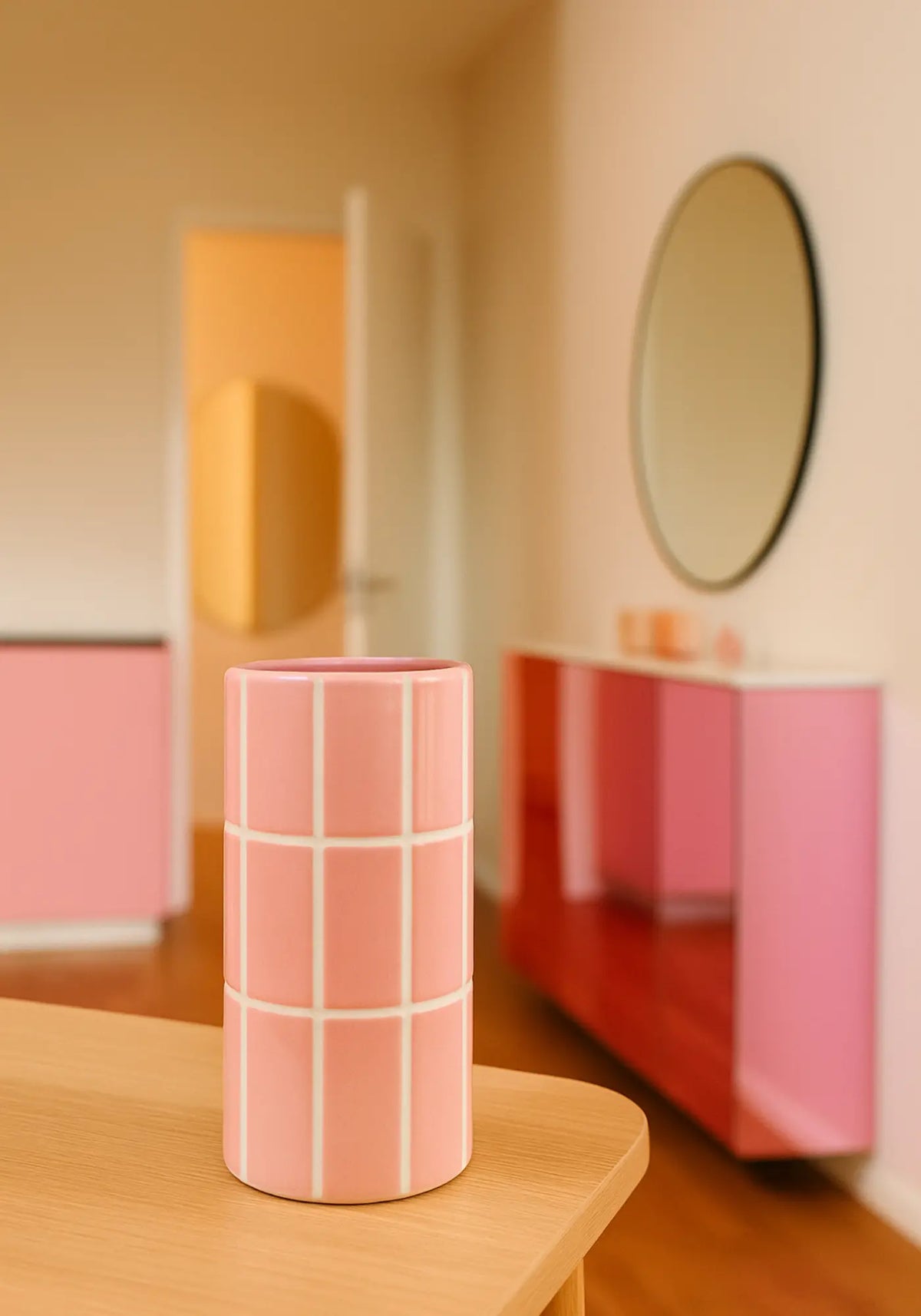 Le vase carrelage rose de chez Opjet