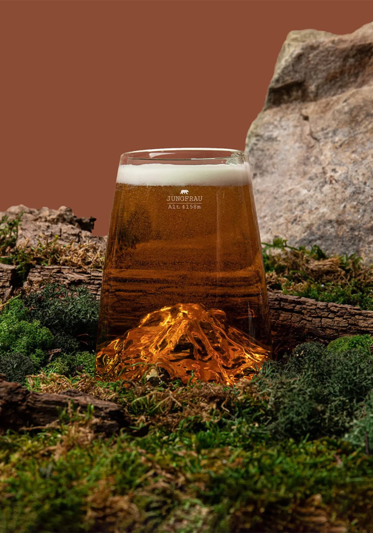 Le verre design topographic jungfrau de chez Alaskan Maker
