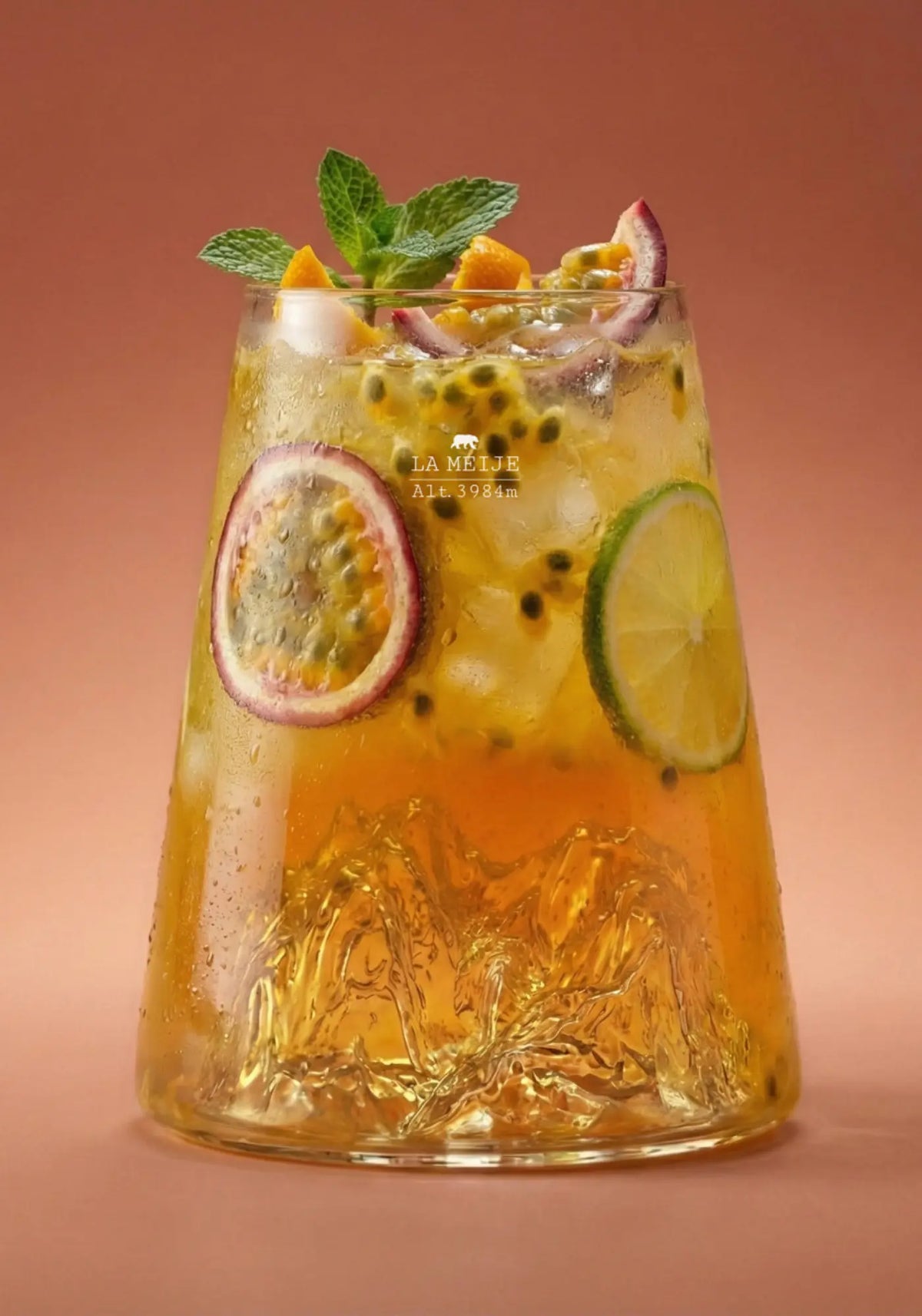 Le verre design topographic le meije de chez Alaskan Maker