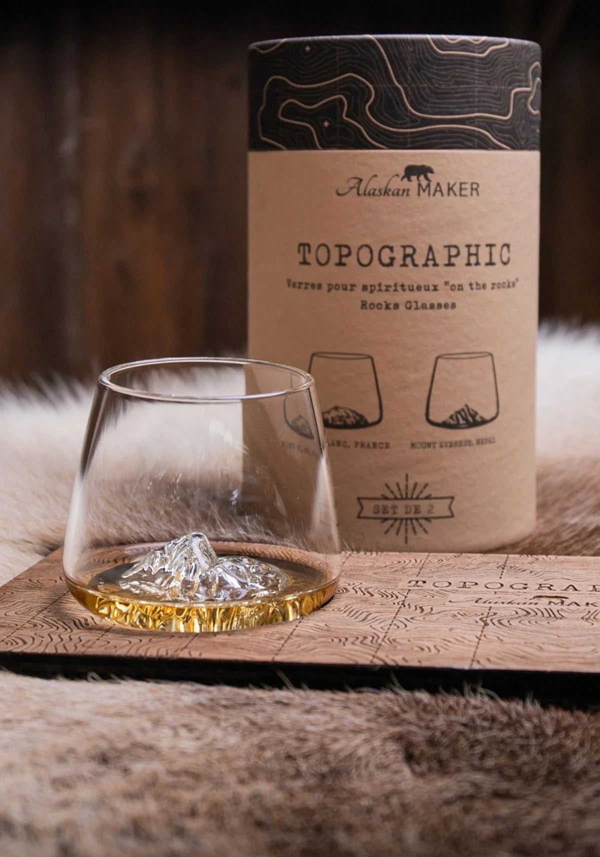 Les verres topographic Mont Blanc et Mont Everest avec la boite de chez Alaskan Maker